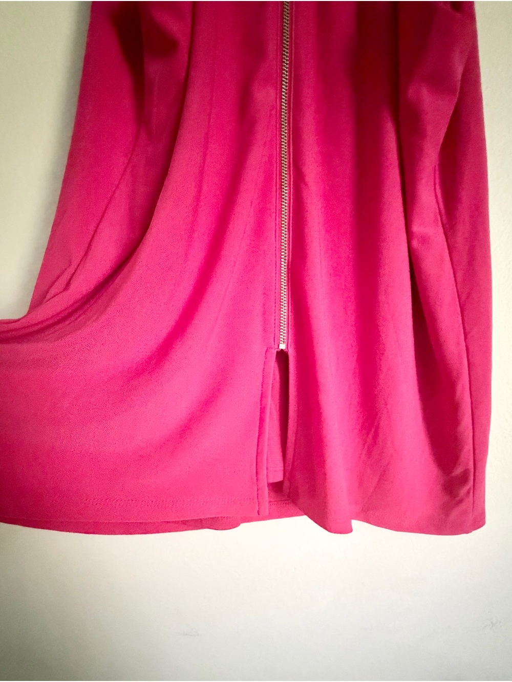 Bright Pink Spaghetti Strap Cami Top - Unknown Brand - Picture 3 of 3